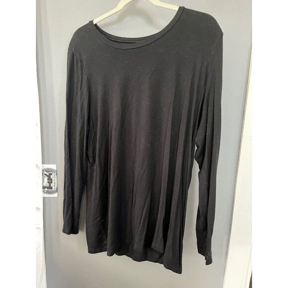 torrid Tops - Torrid size 2 long sleeve super soft t shirt